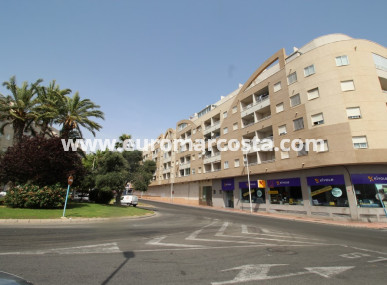 Wohnung - Objekte zum Wiederverkauf - Torrevieja - TORREVIEJA