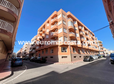 Wohnung - Objekte zum Wiederverkauf - Torrevieja - TORREVIEJA