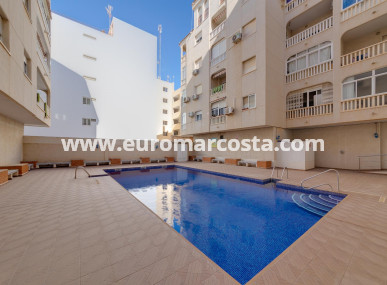 Wohnung - Objekte zum Wiederverkauf - Torrevieja - TORREVIEJA