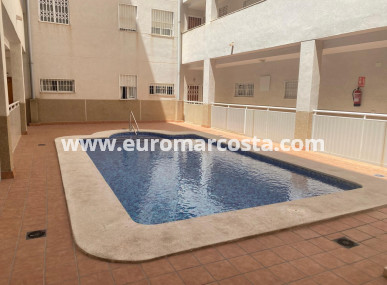 Wohnung - Objekte zum Wiederverkauf - Torrevieja - TORREVIEJA