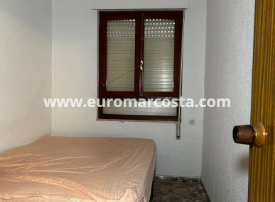 Wohnung - Objekte zum Wiederverkauf - Torrevieja - TORREVIEJA