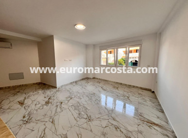 Wohnung - Objekte zum Wiederverkauf - Torrevieja - TORREVIEJA