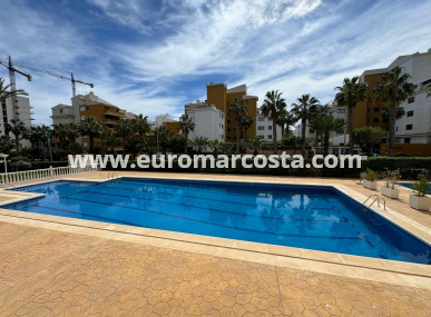 Wohnung - Objekte zum Wiederverkauf - Torrevieja - TORREVIEJA