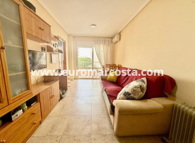 Wohnung - Objekte zum Wiederverkauf - Torrevieja - TORREVIEJA
