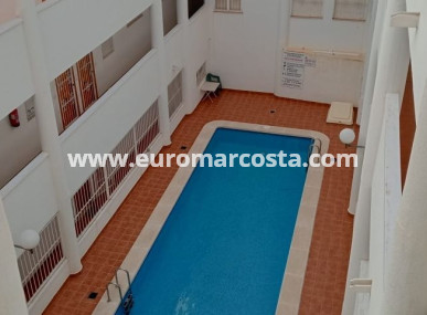 Wohnung - Objekte zum Wiederverkauf - Torrevieja - TORREVIEJA