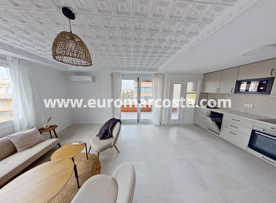 Wohnung - Objekte zum Wiederverkauf - Torrevieja - TORREVIEJA