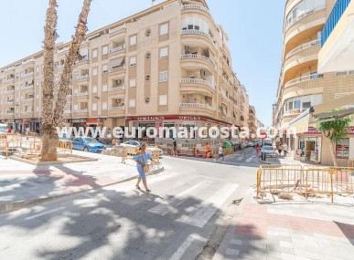 Wohnung - Objekte zum Wiederverkauf - Torrevieja - TORREVIEJA