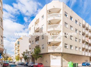 Wohnung - Objekte zum Wiederverkauf - Torrevieja - TORREVIEJA