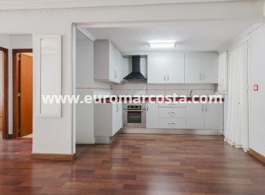 Wohnung - Objekte zum Wiederverkauf - Torrevieja - TORREVIEJA