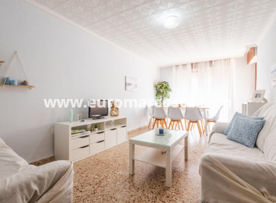Wohnung - Objekte zum Wiederverkauf - Torrevieja - TORREVIEJA
