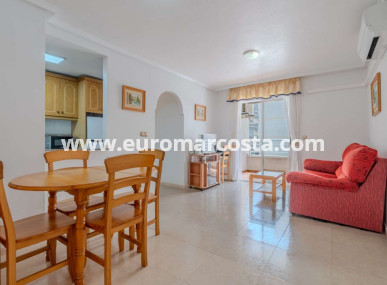 Wohnung - Objekte zum Wiederverkauf - Torrevieja - TORREVIEJA