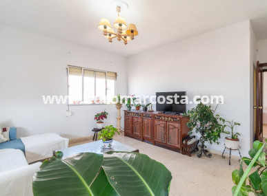 Wohnung - Objekte zum Wiederverkauf - Torrevieja - TORREVIEJA