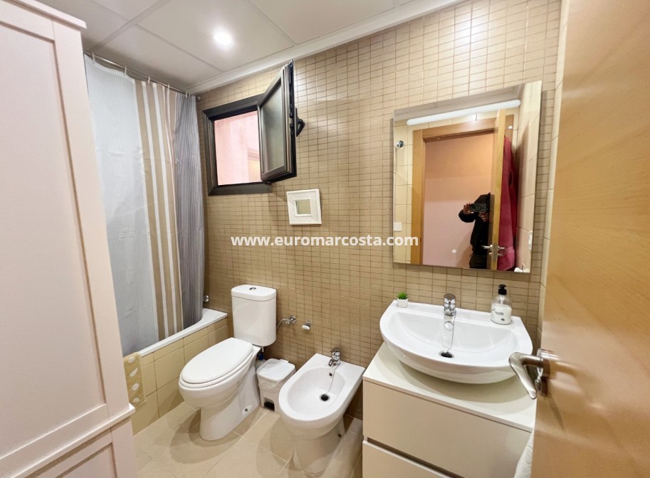 Venta - Apartamento / piso - Guardamar del Segura