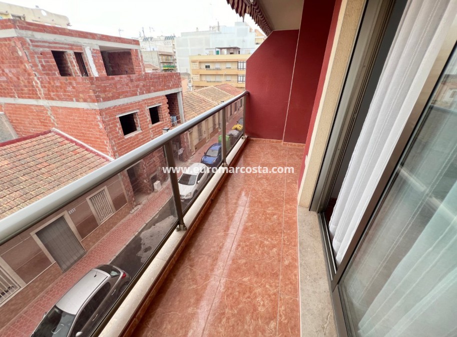 Venta - Apartamento / piso - Guardamar del Segura