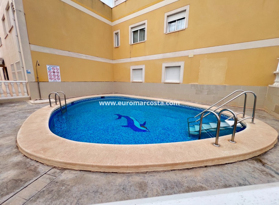 Sale - Bungalow Planta Baja - Daya Nueva