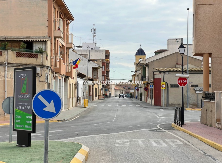 Sale - Bungalow Planta Baja - Daya Nueva