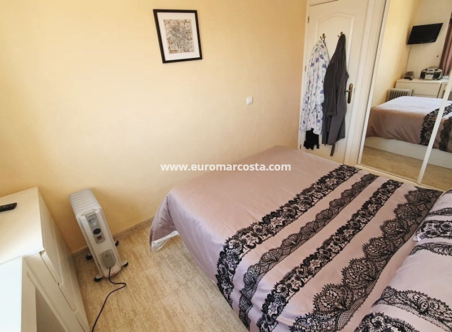 Sale - Apartment / flat - Torrevieja - TORREVIEJA