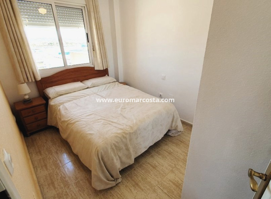 Objekte zum Wiederverkauf - Wohnung - Torrevieja - TORREVIEJA