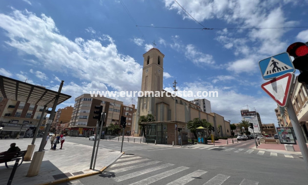 Sale - Study - Guardamar del Segura - Pueblo