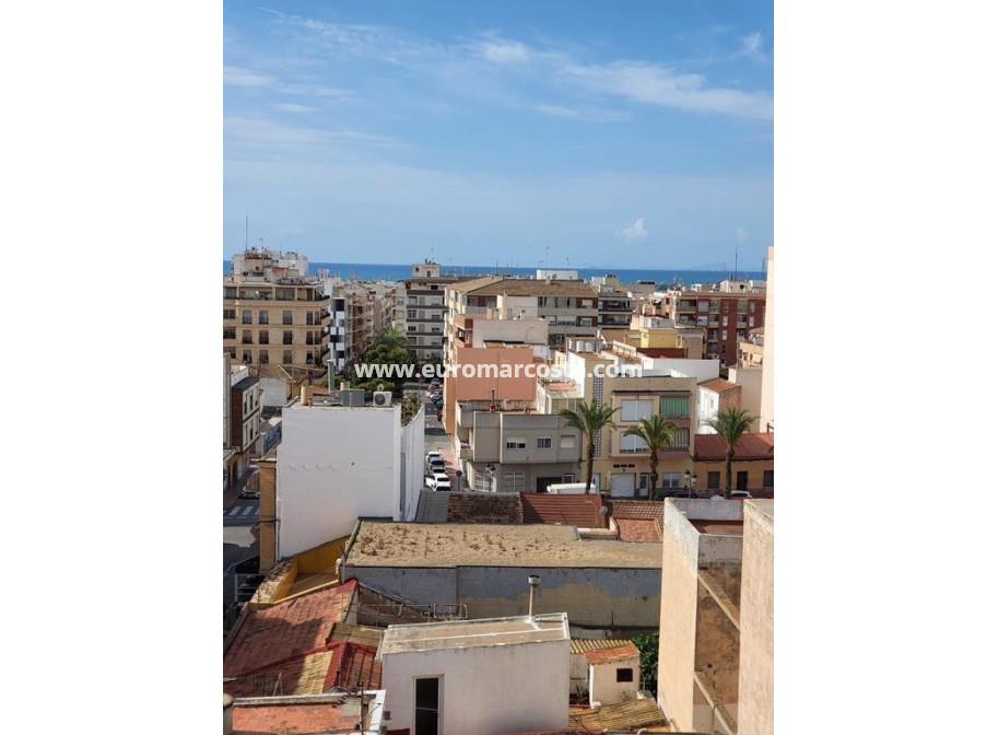 Sale - Apartment / flat - Torrevieja - TORREVIEJA