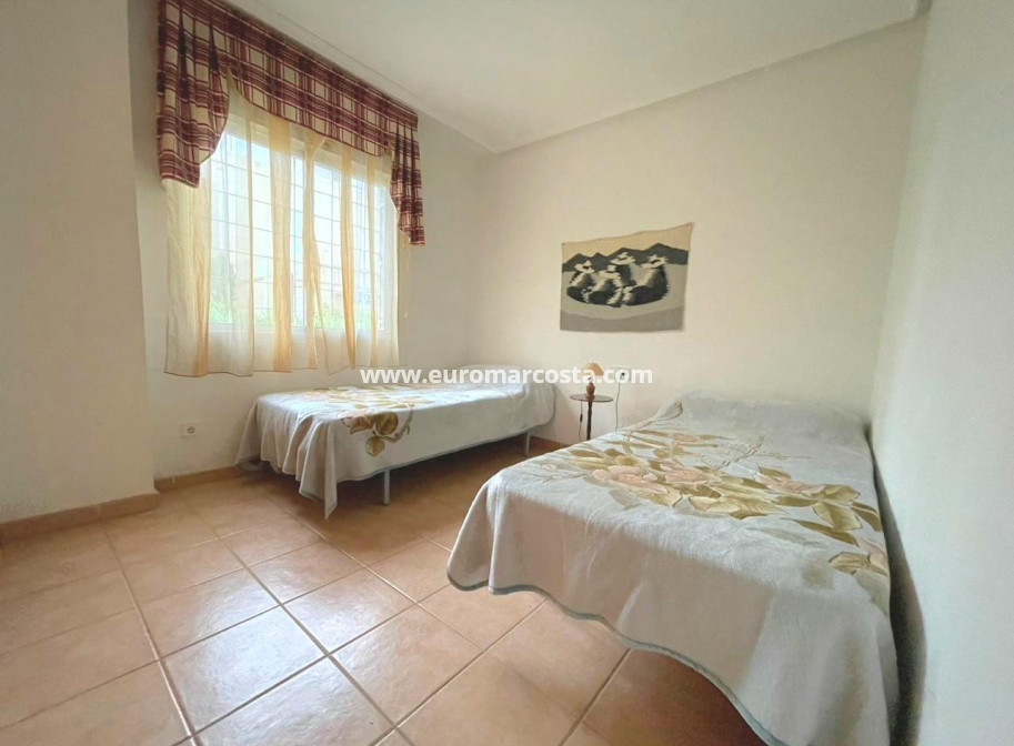 Sale - Apartment / flat - Torrevieja - Torreblanca