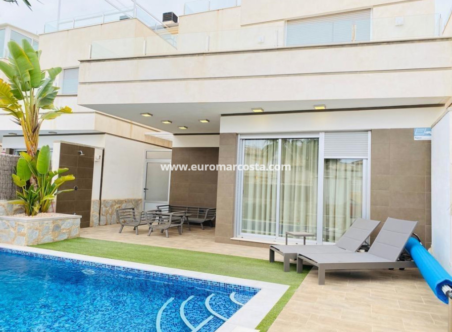 Venta - Villa - Orihuela Costa