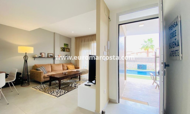 Venta - Villa - Orihuela Costa