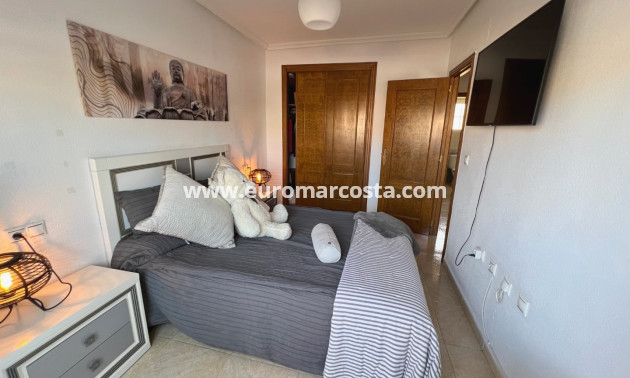 Sale - Townhouse - Torrevieja - TORREVIEJA