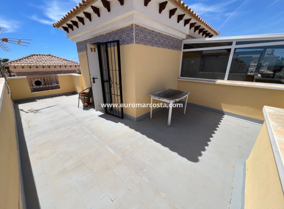 Sale - Townhouse - Torrevieja - TORREVIEJA