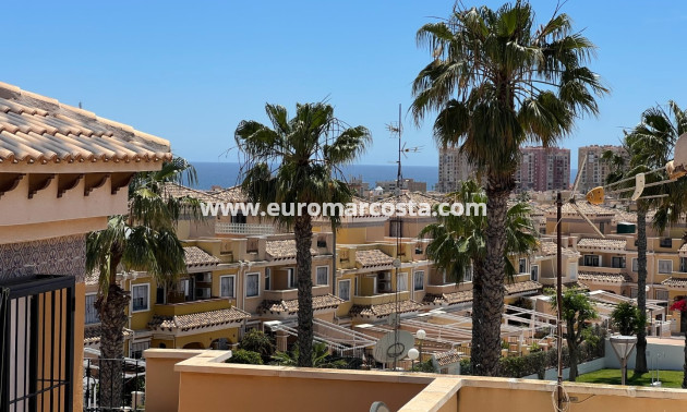 Sale - Townhouse - Torrevieja - TORREVIEJA