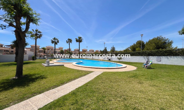 Sale - Townhouse - Torrevieja - TORREVIEJA