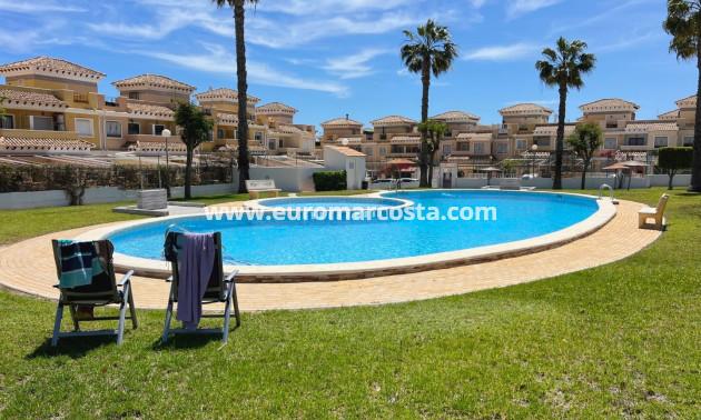 Sale - Townhouse - Torrevieja - TORREVIEJA