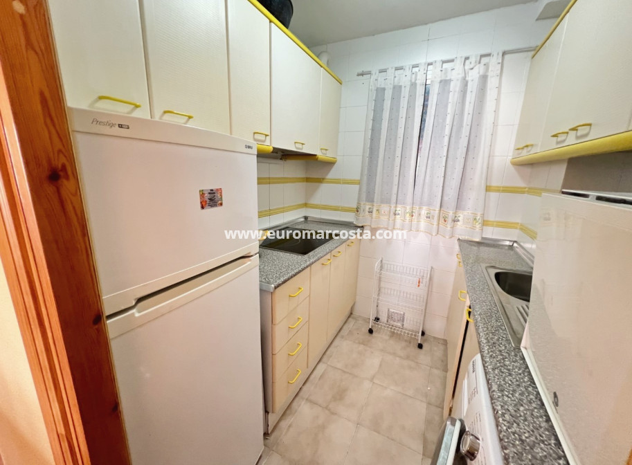 Sale - Apartment / flat - La Mata