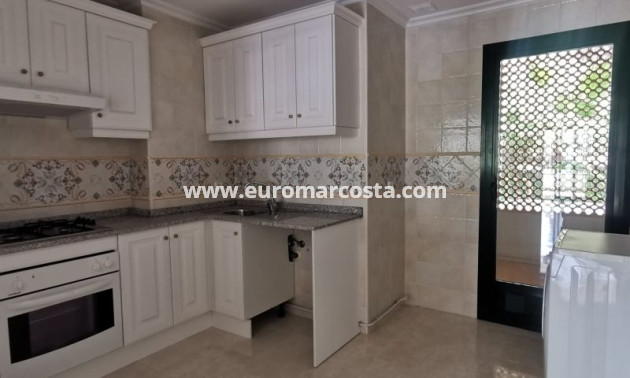 Sale - Apartment / flat - Orihuela Costa