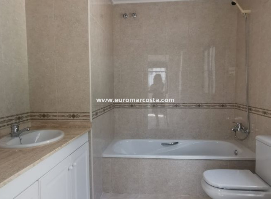 Venta - Apartamento / piso - Orihuela Costa