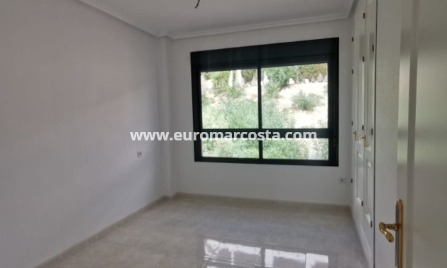 Sale - Apartment / flat - Orihuela Costa