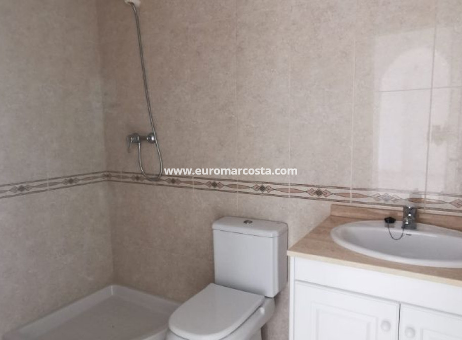 Sale - Apartment / flat - Orihuela Costa