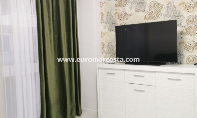 Sale - Apartment / flat - Guardamar del Segura