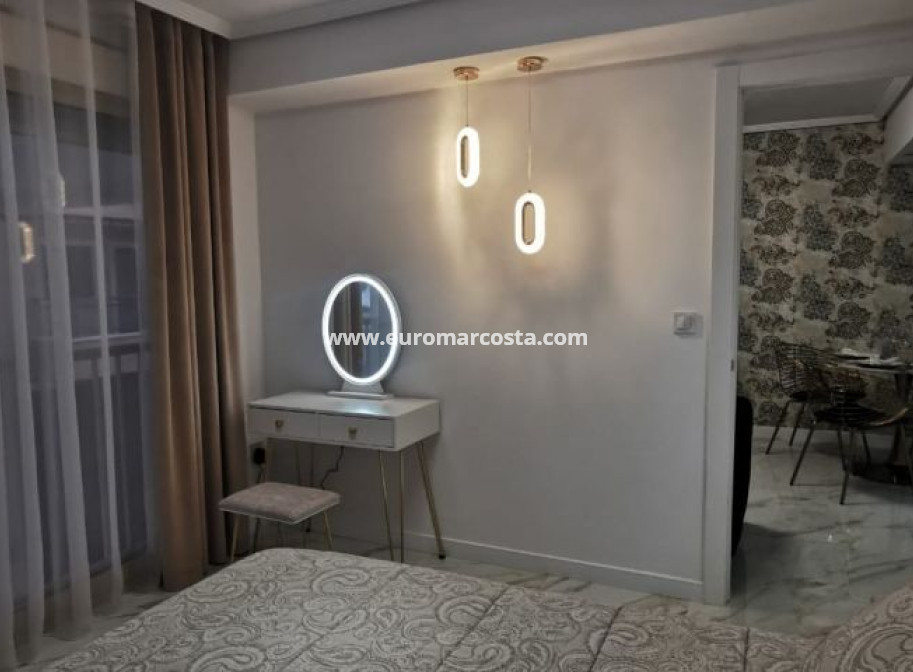 Sale - Apartment / flat - Guardamar del Segura