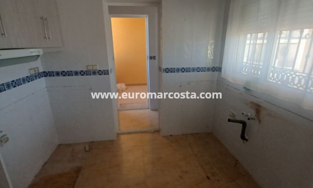 Sale - Apartment / flat - Orihuela Costa