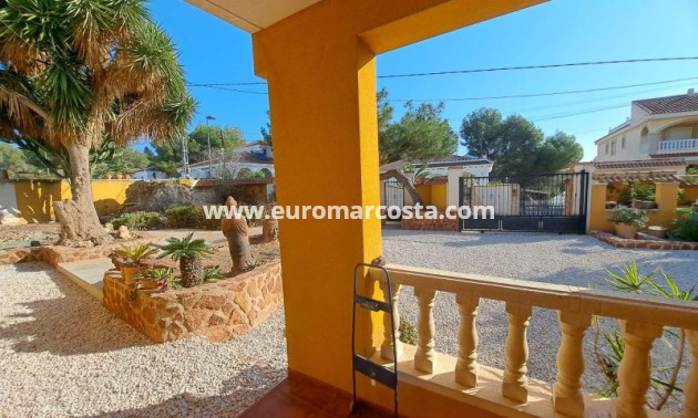 Sale - Villa - Pinar de Campoverde