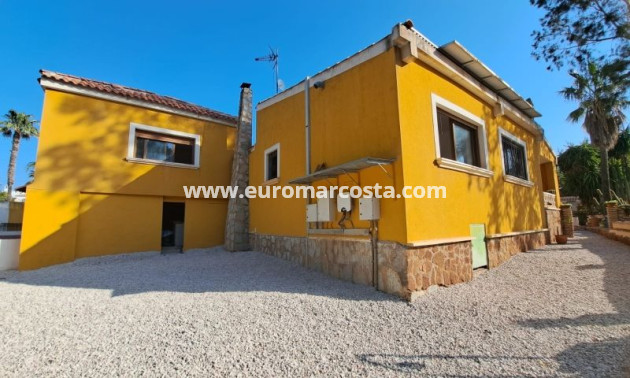 Sale - Villa - Pinar de Campoverde