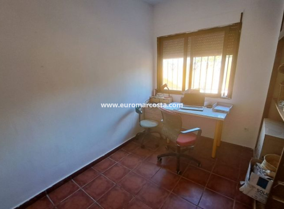 Sale - Villa - Pinar de Campoverde