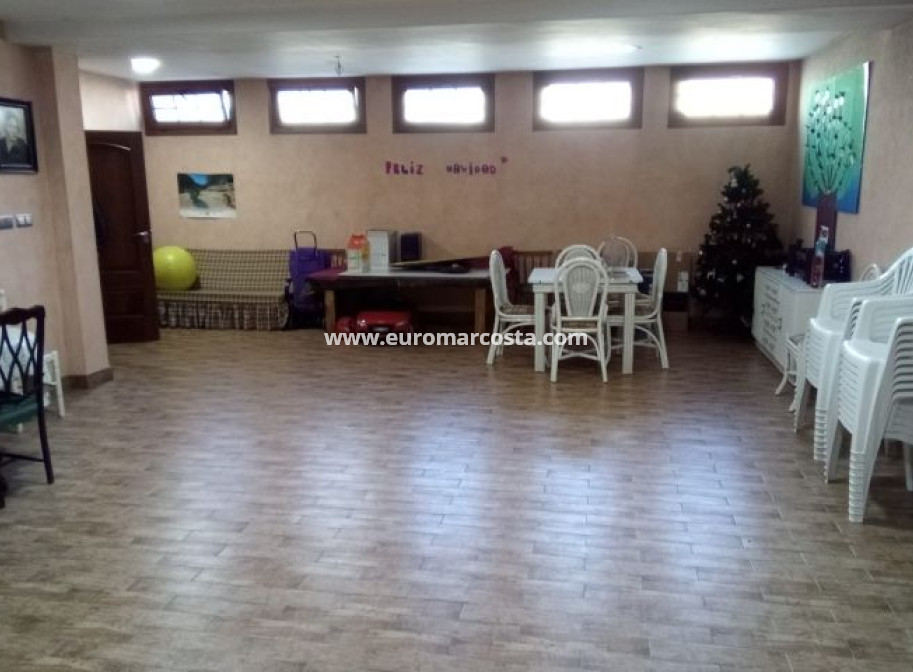 Sale - Villa - Pilar de la Horadada