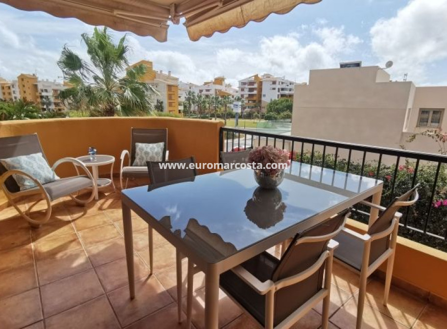 Sale - Apartment / flat - Alicante