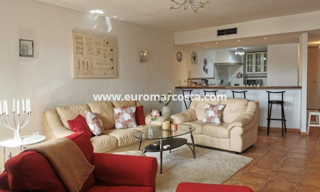 Sale - Apartment / flat - Alicante