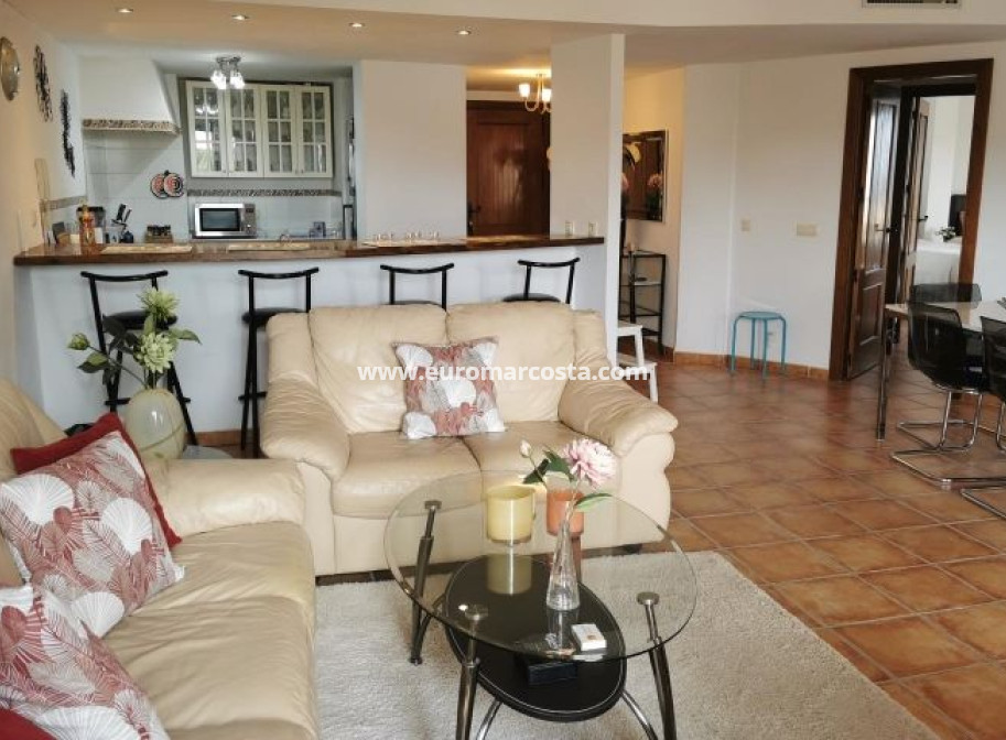 Sale - Apartment / flat - Alicante