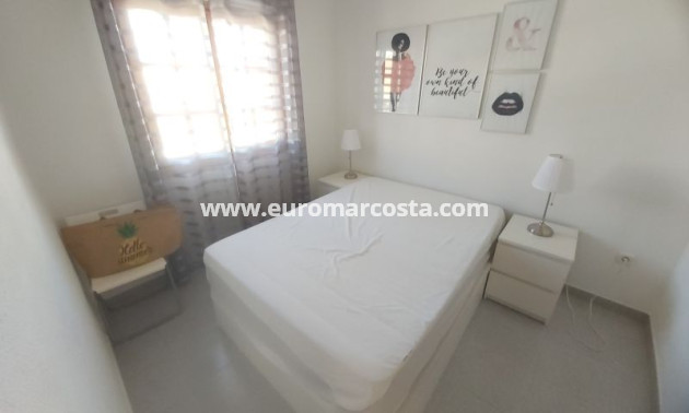 Sale - Bungalow - Torrevieja - TORREVIEJA