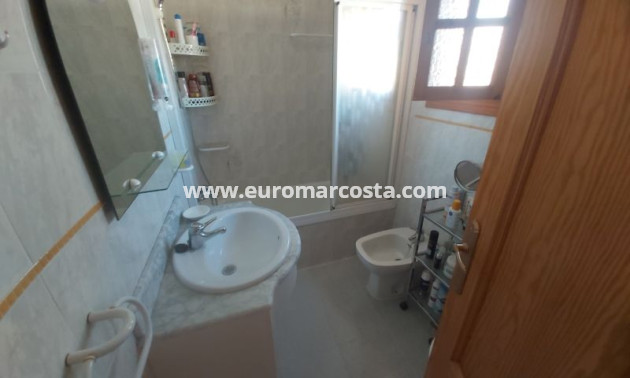 Venta - Bungalow - Torrevieja - TORREVIEJA