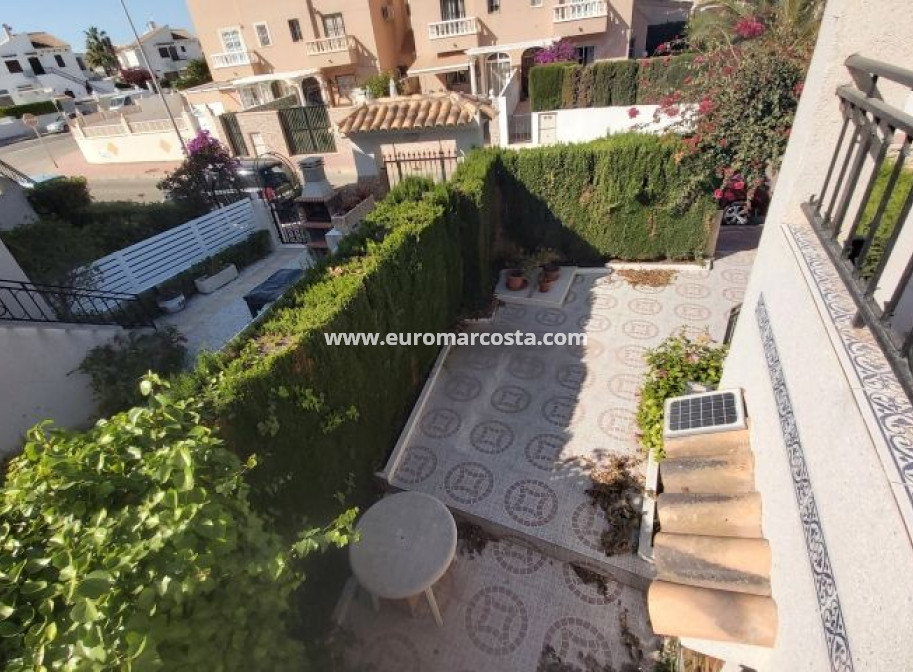 Sale - Bungalow - Torrevieja - TORREVIEJA